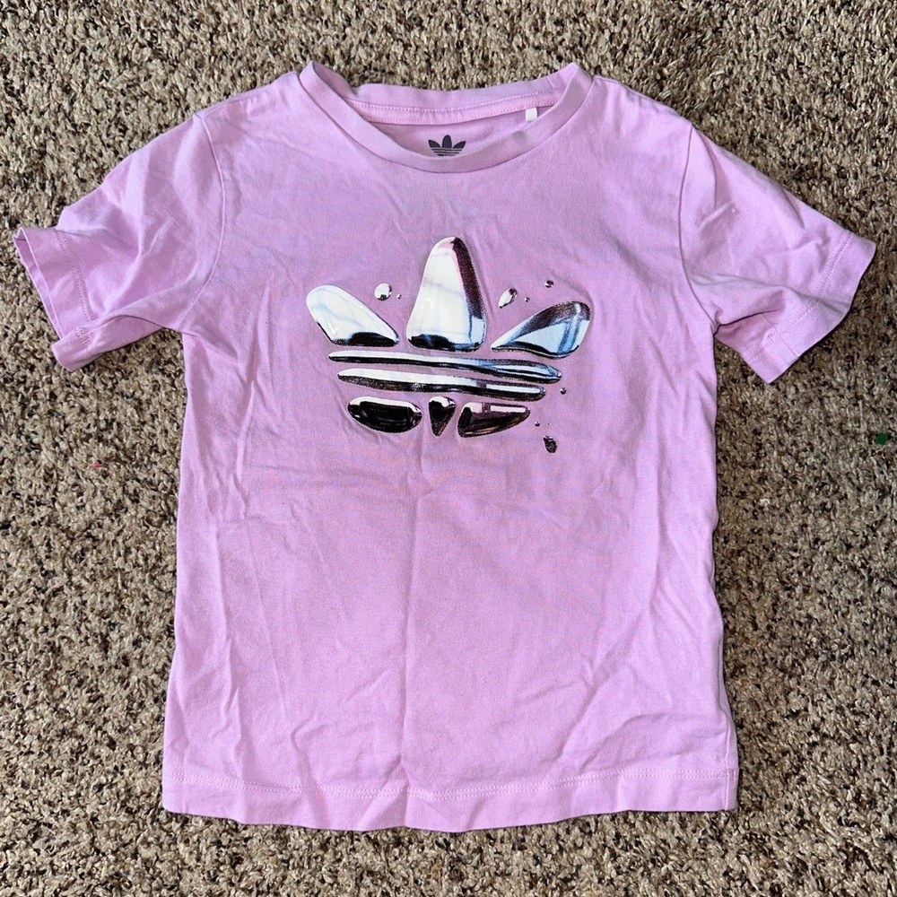 Adidas shirt size 3-4